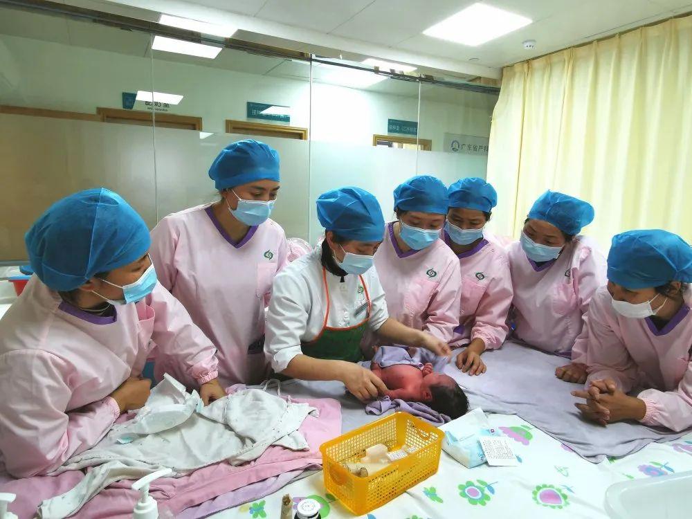 连江县妇婴监护型护送